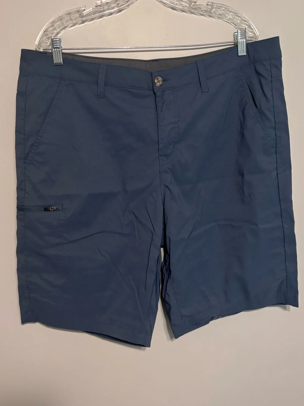 Bundle of Two Eddie Bauer Khaki and Blue Flat Front Men's Shorts